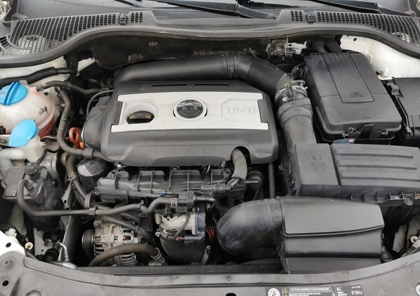 Skoda Octavia cena 31900 przebieg: 149000, rok produkcji 2011 z Czarne małe 529